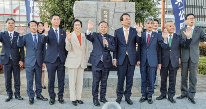 新春の街頭演説行う／政治改革、物価対策など訴える 公明新聞 2025年1月5日付 中部版