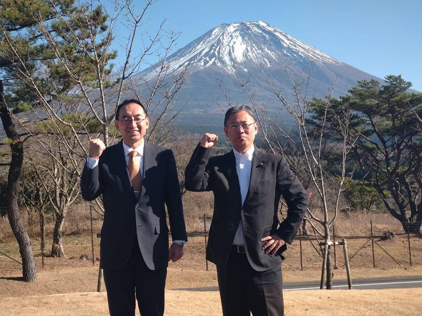 佐野寿夫 市議、齋藤和文 市議と一緒に、富士宮市内を回りました