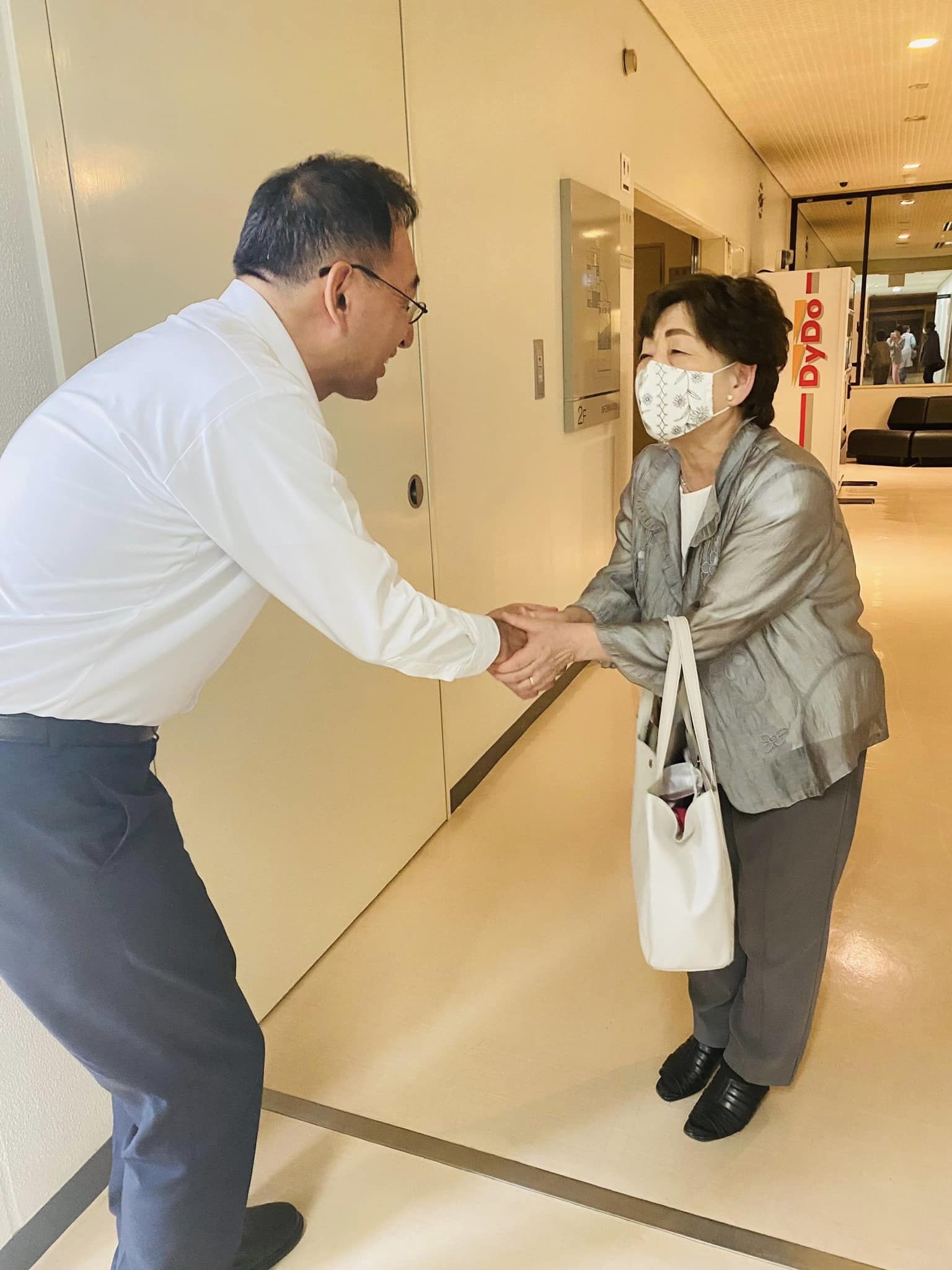 石原和美 町議と一緒に小山町の公明党支部会に参加し、ご挨拶