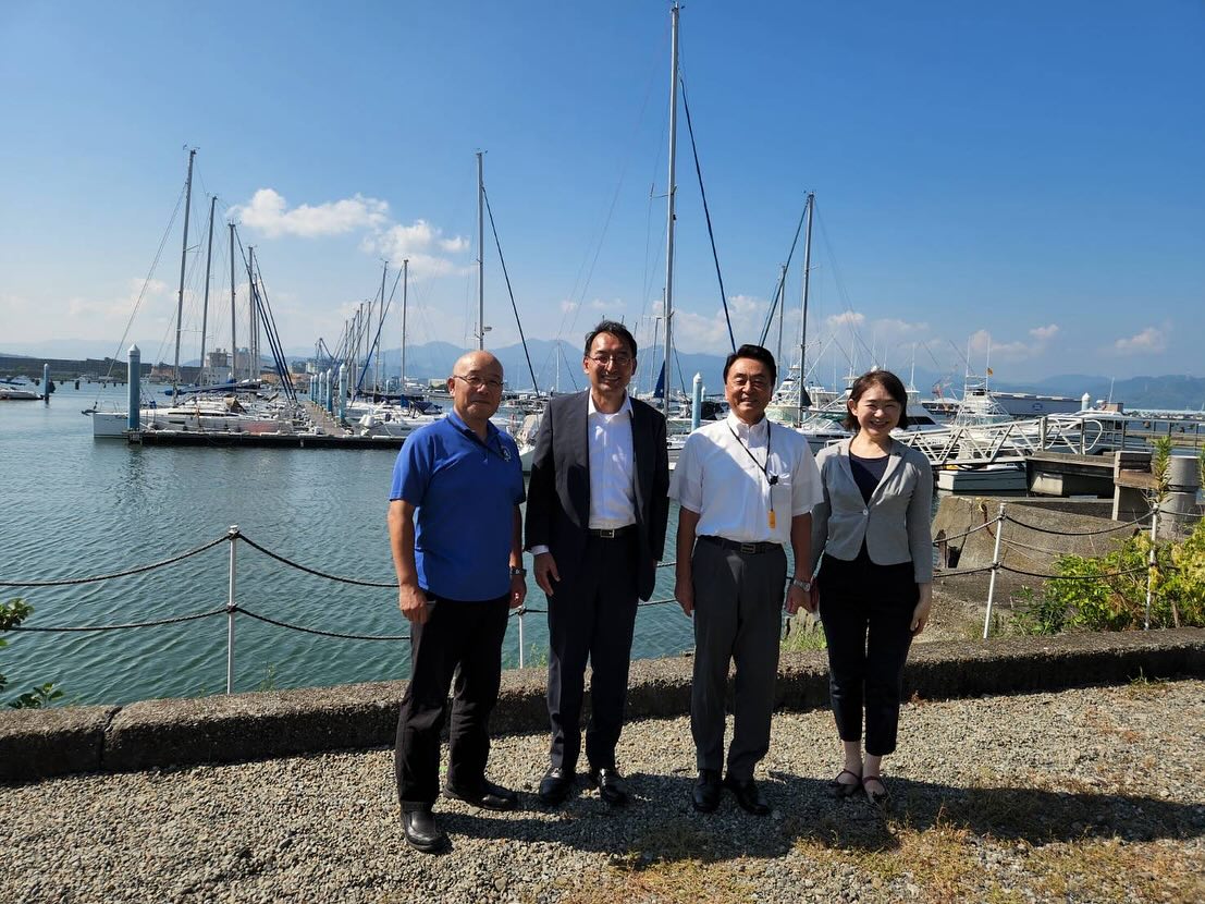 盛月寿美 県議と静岡市清水区の企業の皆様にご挨拶