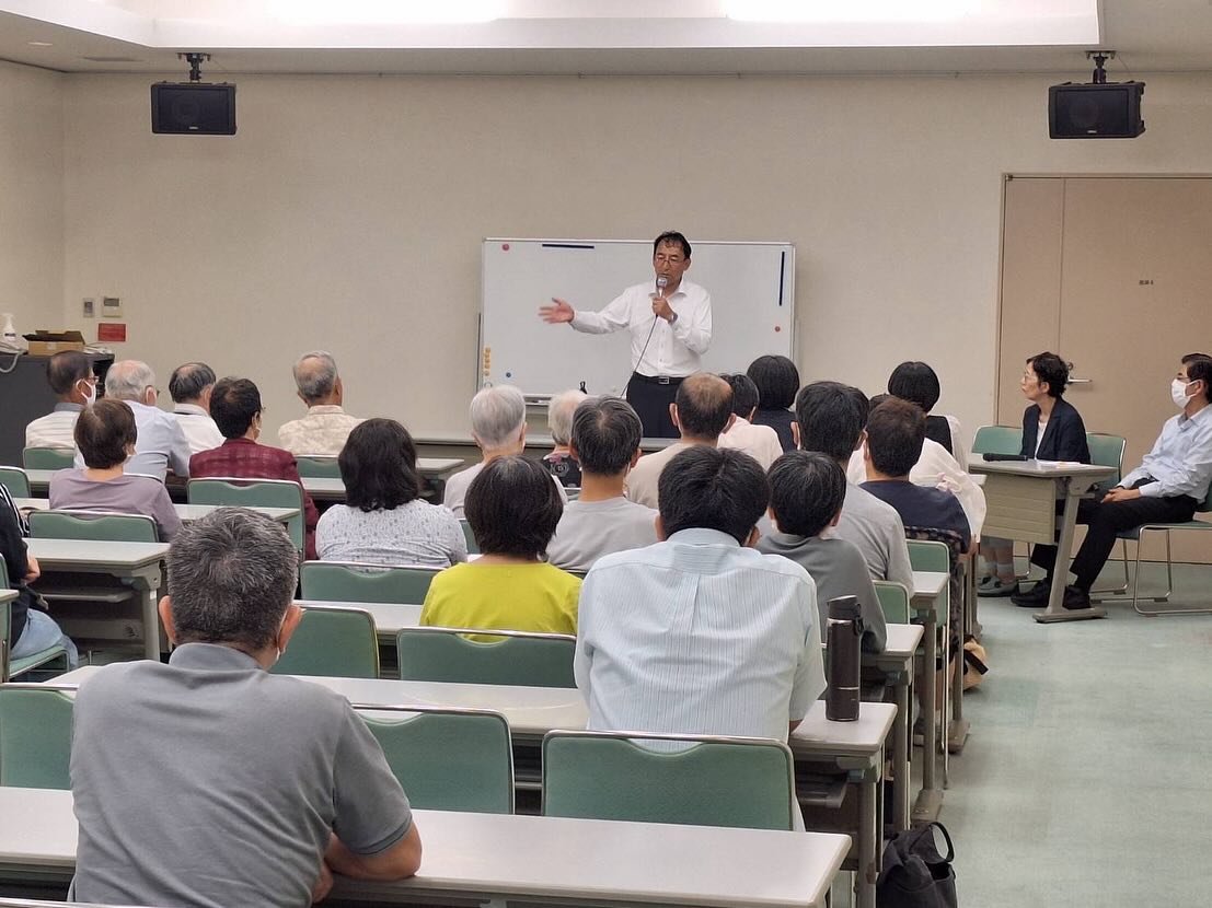 桜井勝 市議、織部ひとみ 市議と共にご挨拶