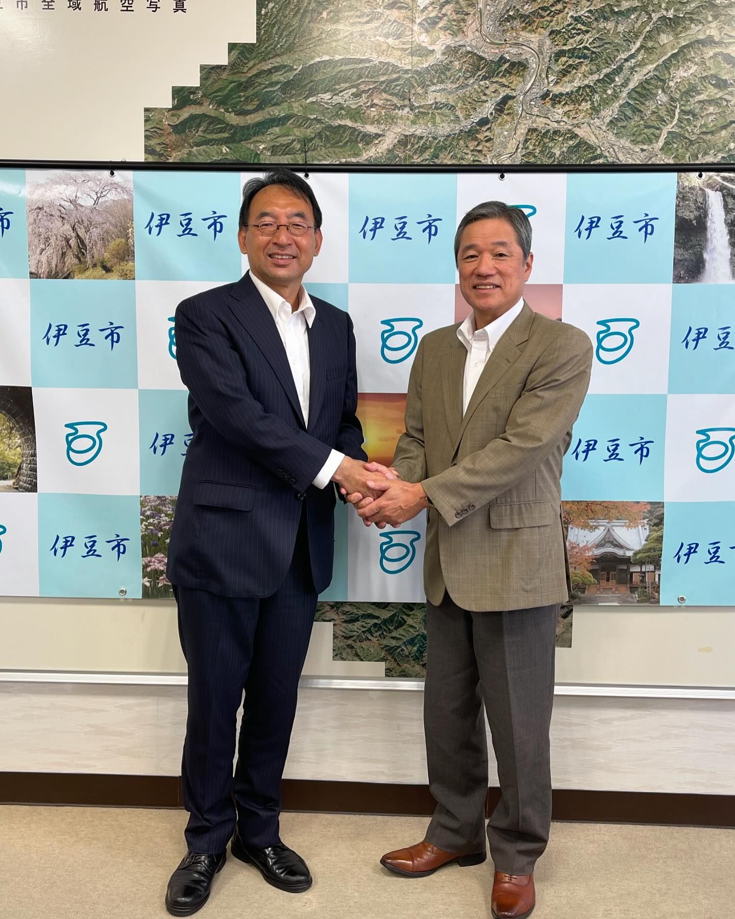 伊豆市の菊地豊市長にご挨拶