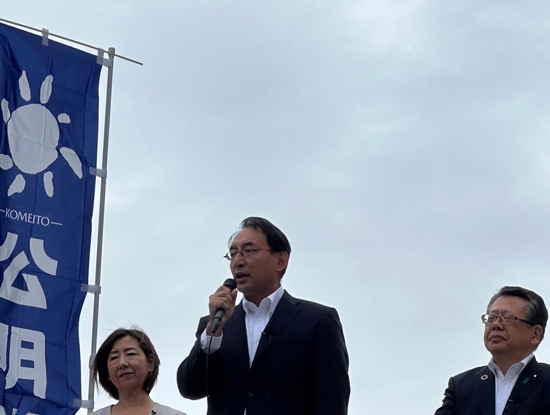 熱海市、三島市、富士市、浜松市、掛川市、静岡市で街頭演説