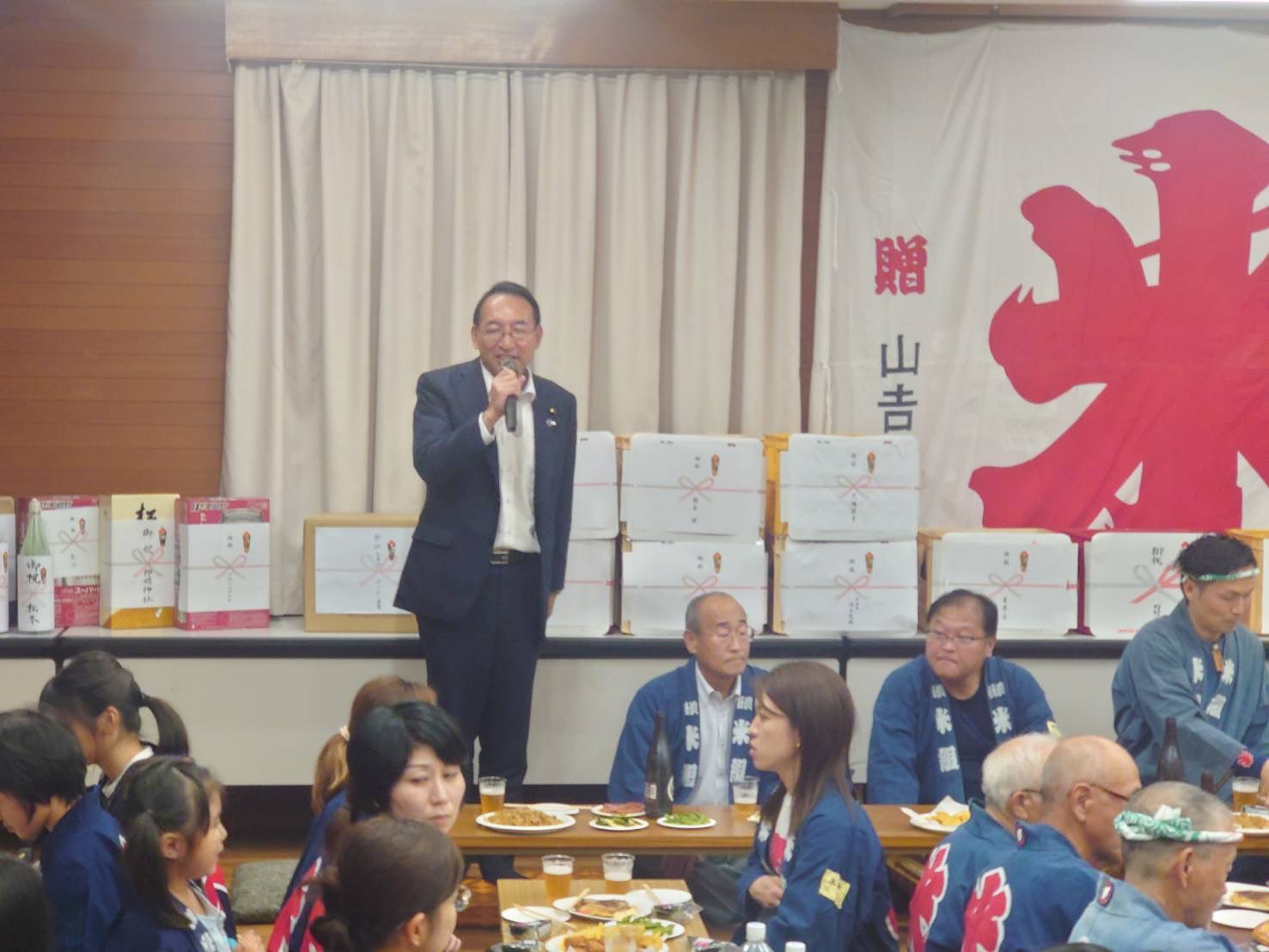 公明党の黒田豊市議とともに、米津町の会所びらきに参加