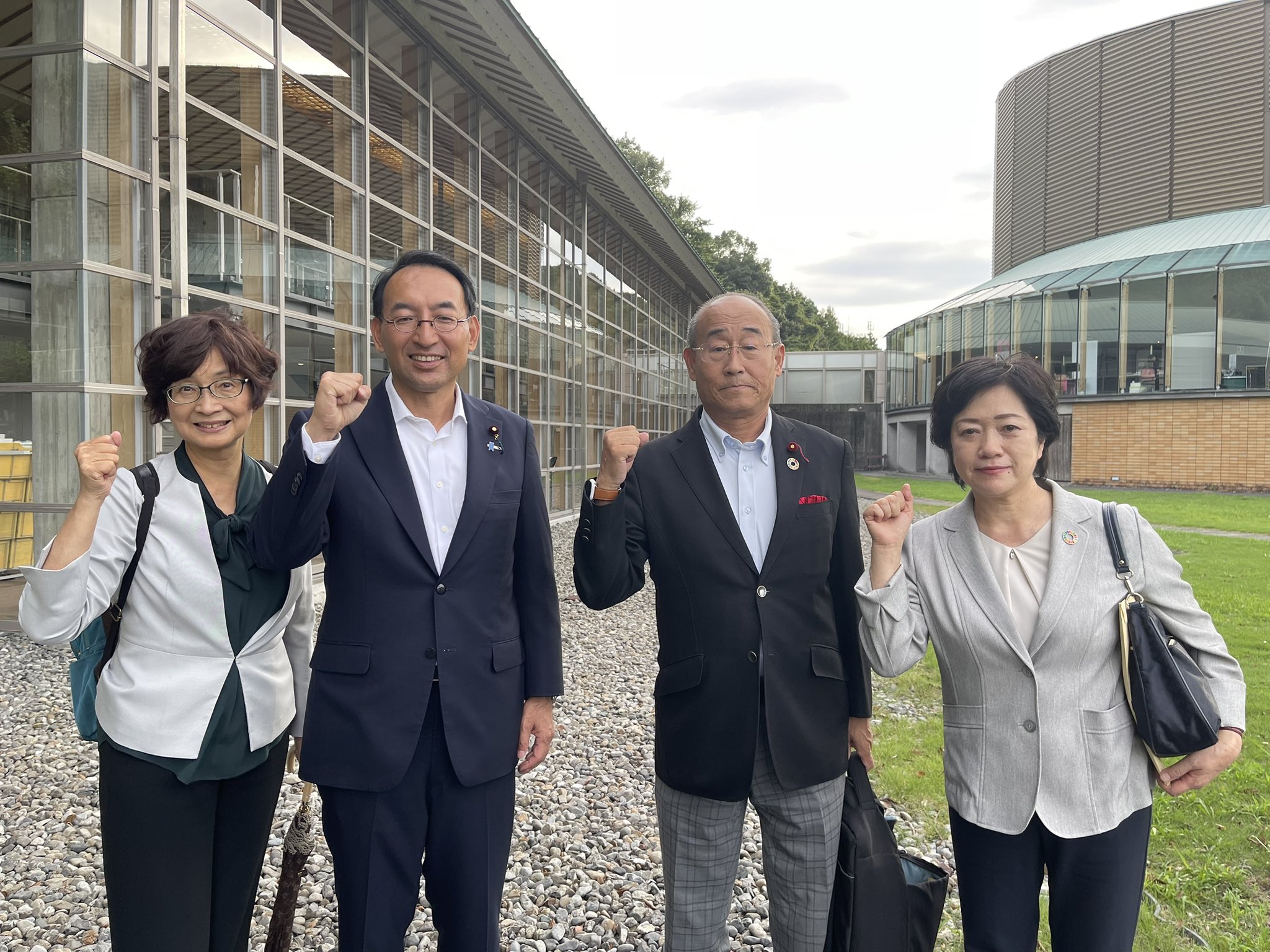 天竜支部会には黒田ゆたか市議、幸田えり子市議、山崎とし子市議と