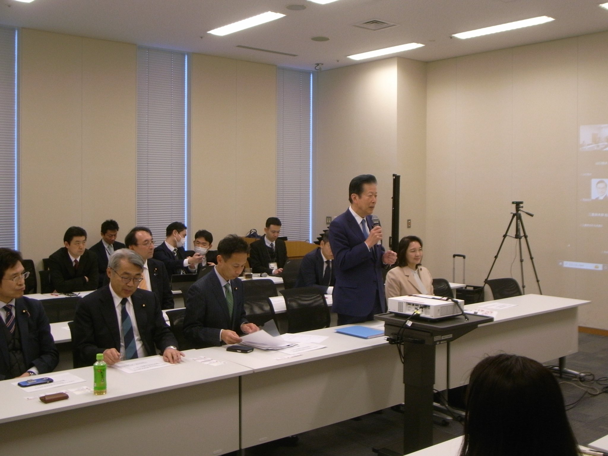 公明党平和創出ビジョン策定委員会