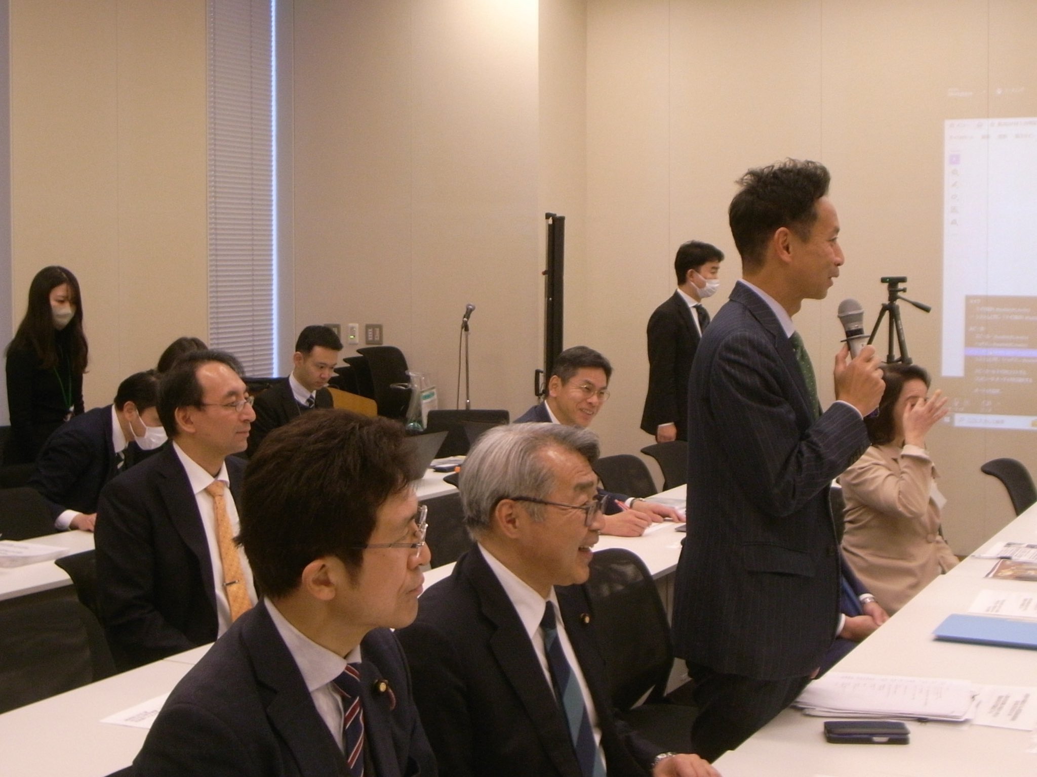 公明党平和創出ビジョン策定委員会