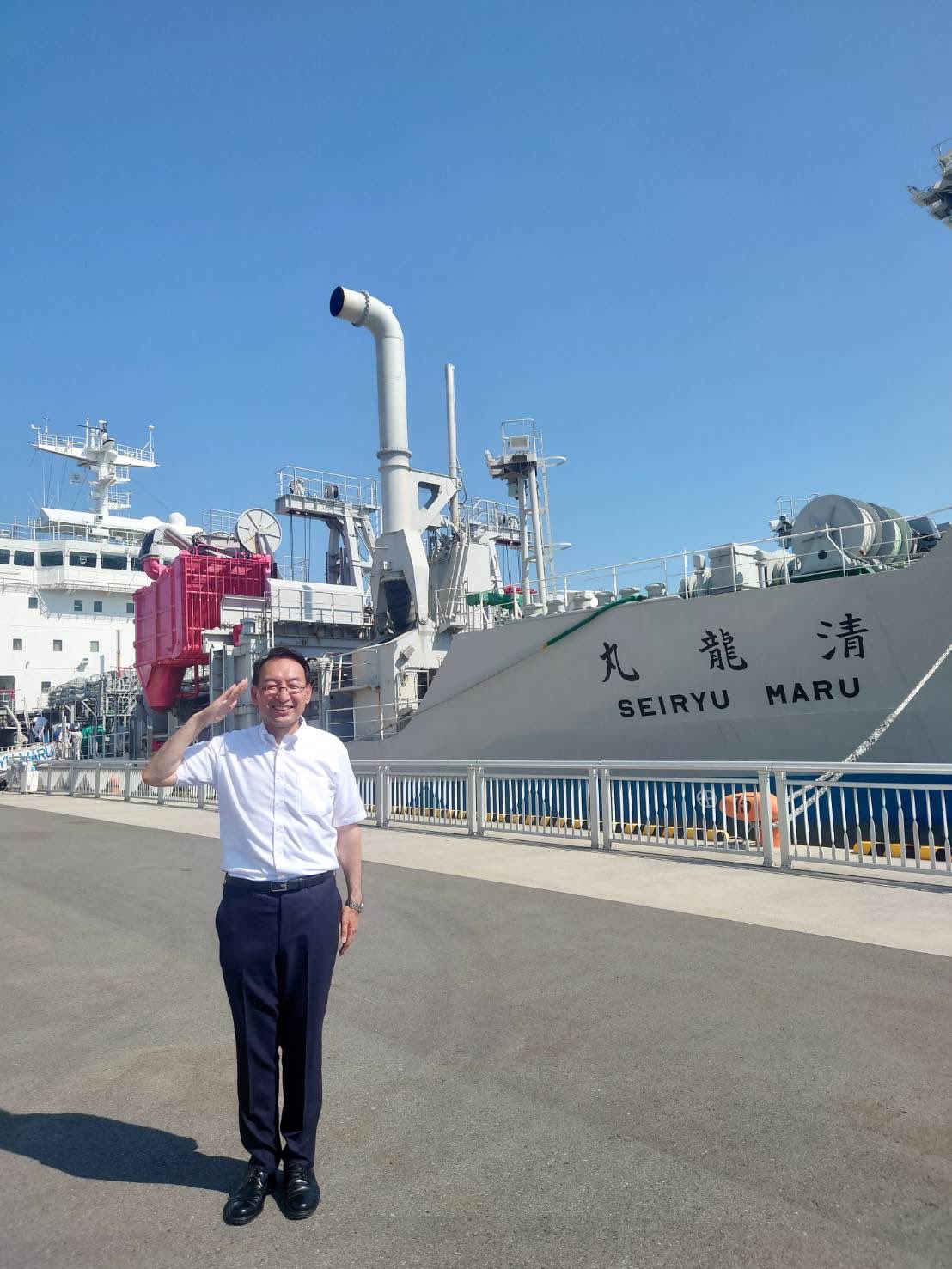 名古屋港で実施された清龍丸の一般公開に参加