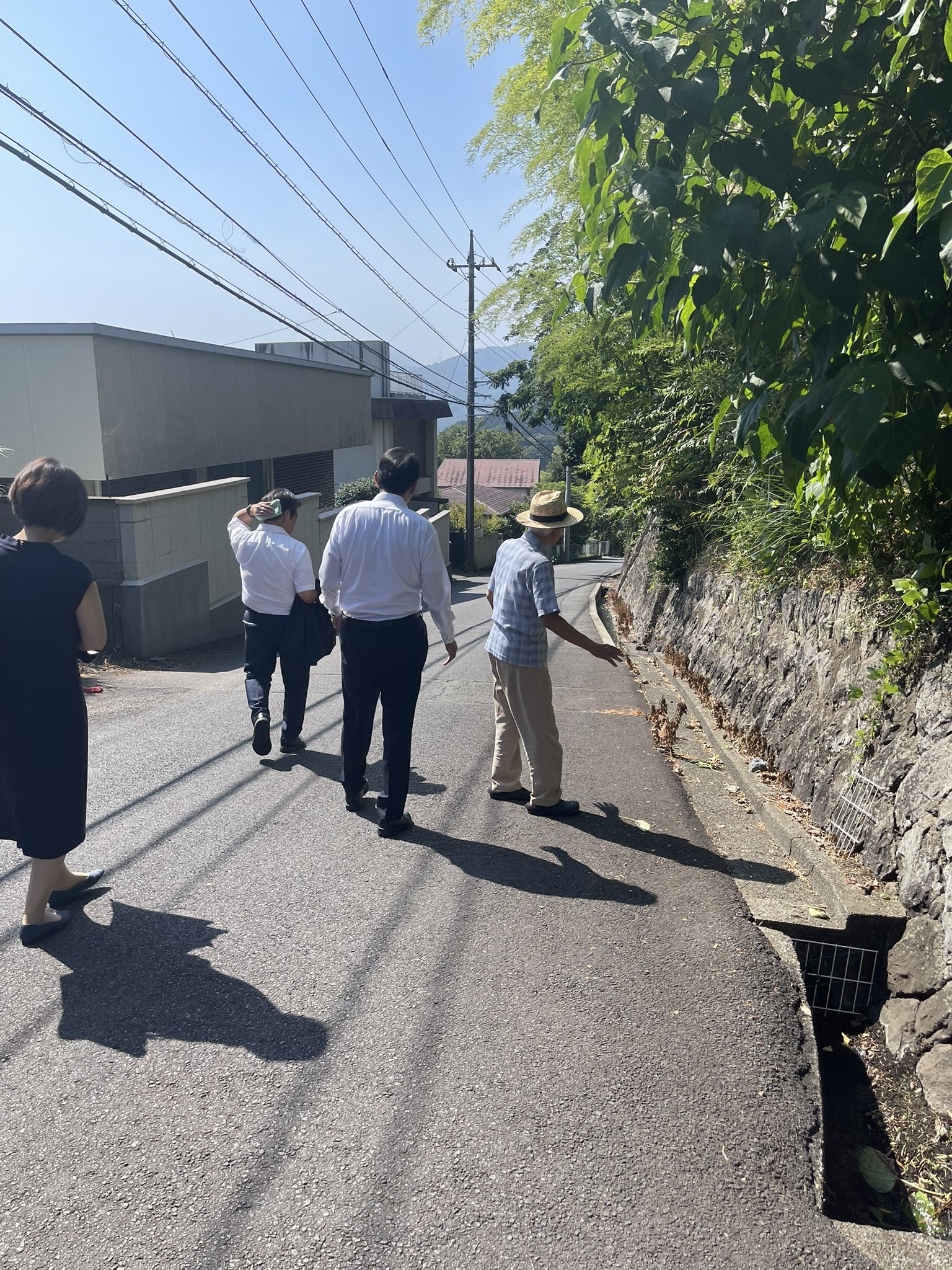 伊東市にて篠原峰子市議、竹本りきや市議とともに、地域の課題についてお声を伺いました