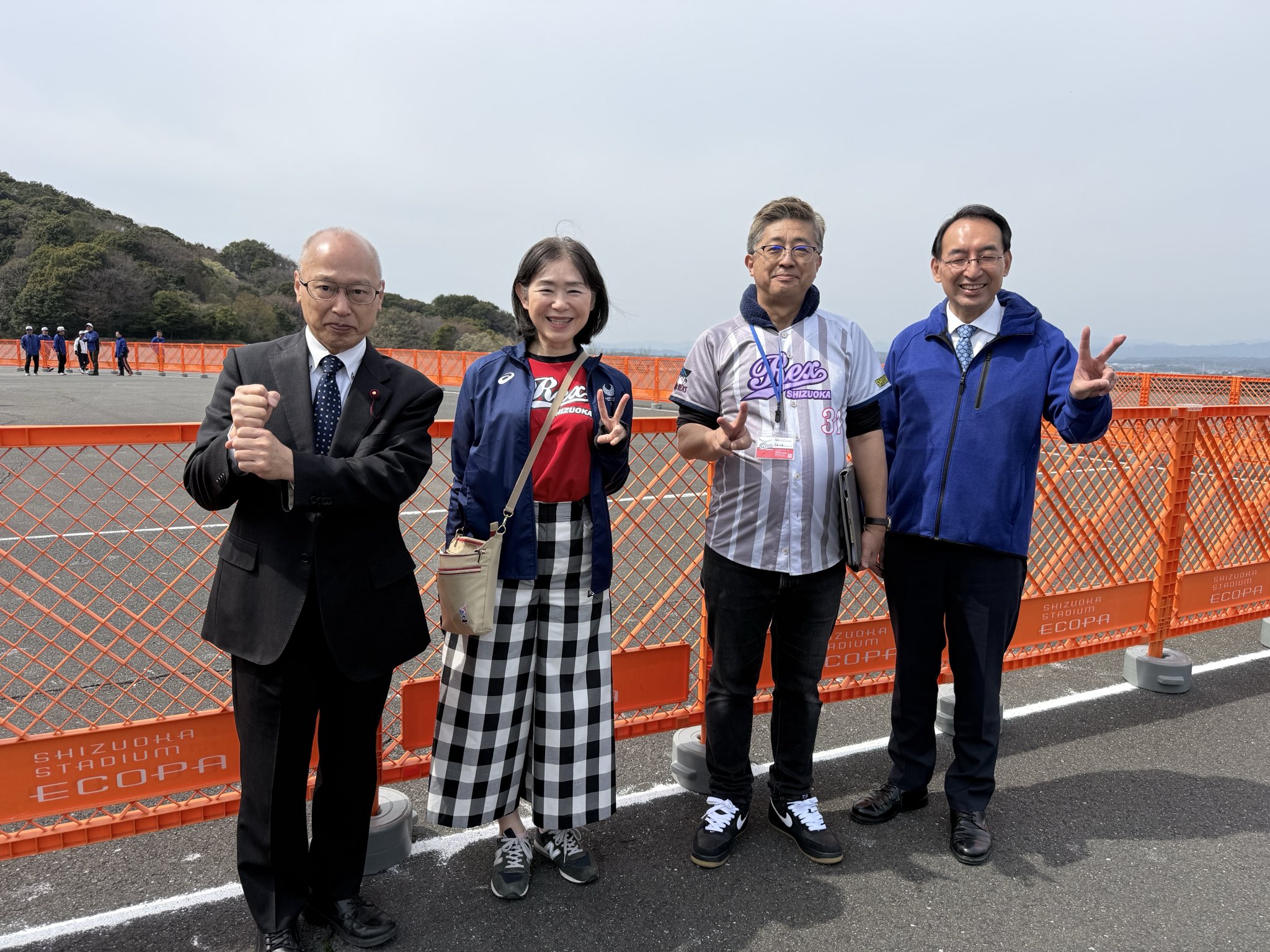 小笠山総合運動公園エコパで開催された「車椅子ソフトボール大会」に