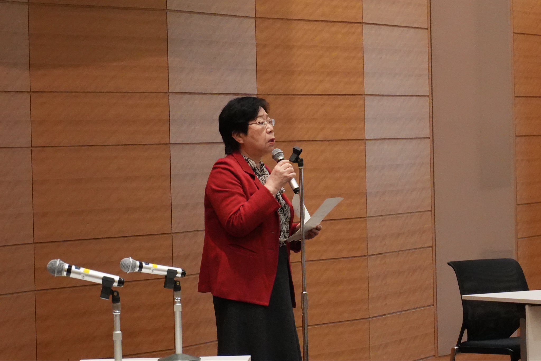 選択的夫婦別姓制度の導入を求める院内学習会に参加