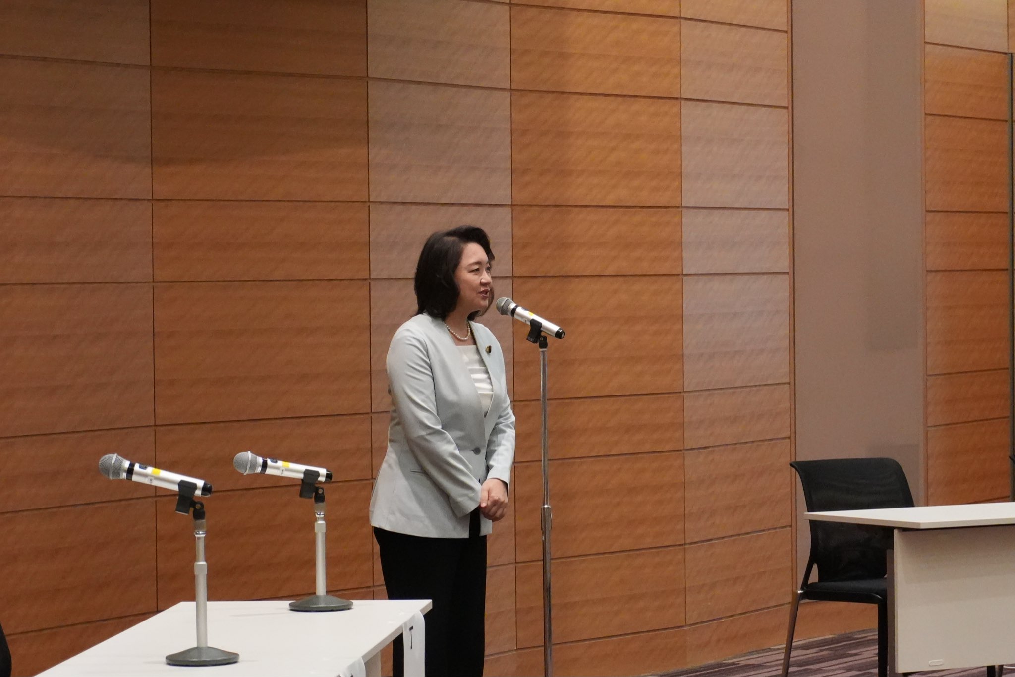 選択的夫婦別姓制度の導入を求める院内学習会に参加