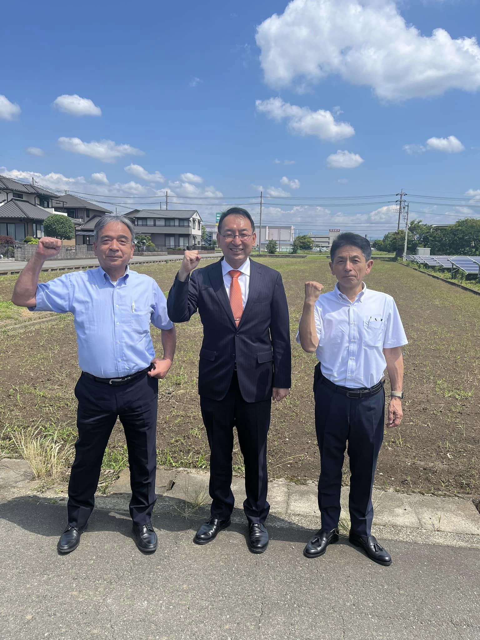 鈴木文子市議、村田耕一市議と一緒に三島市を回らせて頂きました