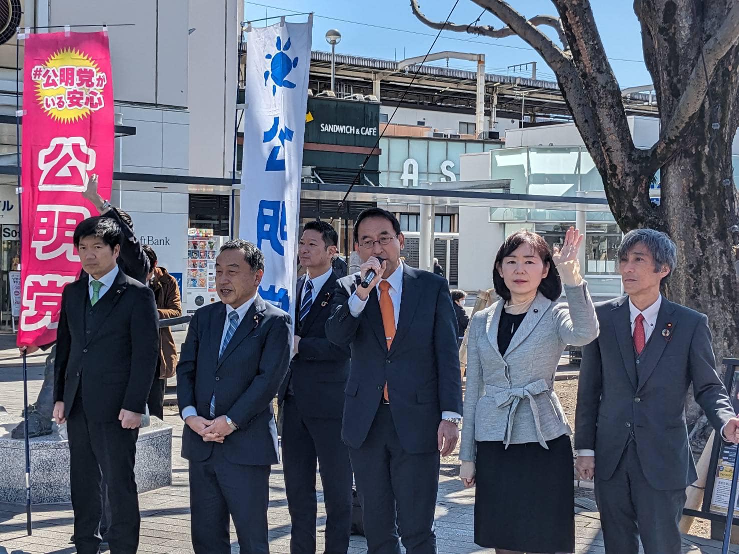 浜松駅、静岡駅前で防災減災キャンペーンの街頭演説
