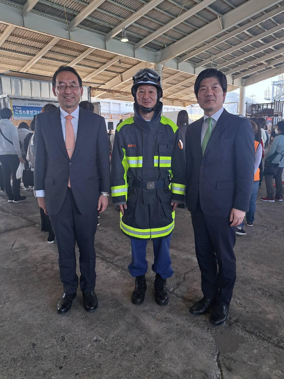 消防団として着任されている 加藤博男 市議から多くの方を紹介して頂きました
