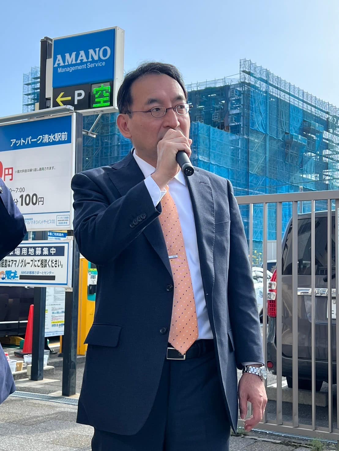 盛月寿美 県議、大石直樹 市議、山梨渉 市議と一緒に、金曜日恒例の清水駅西口前での街頭演説