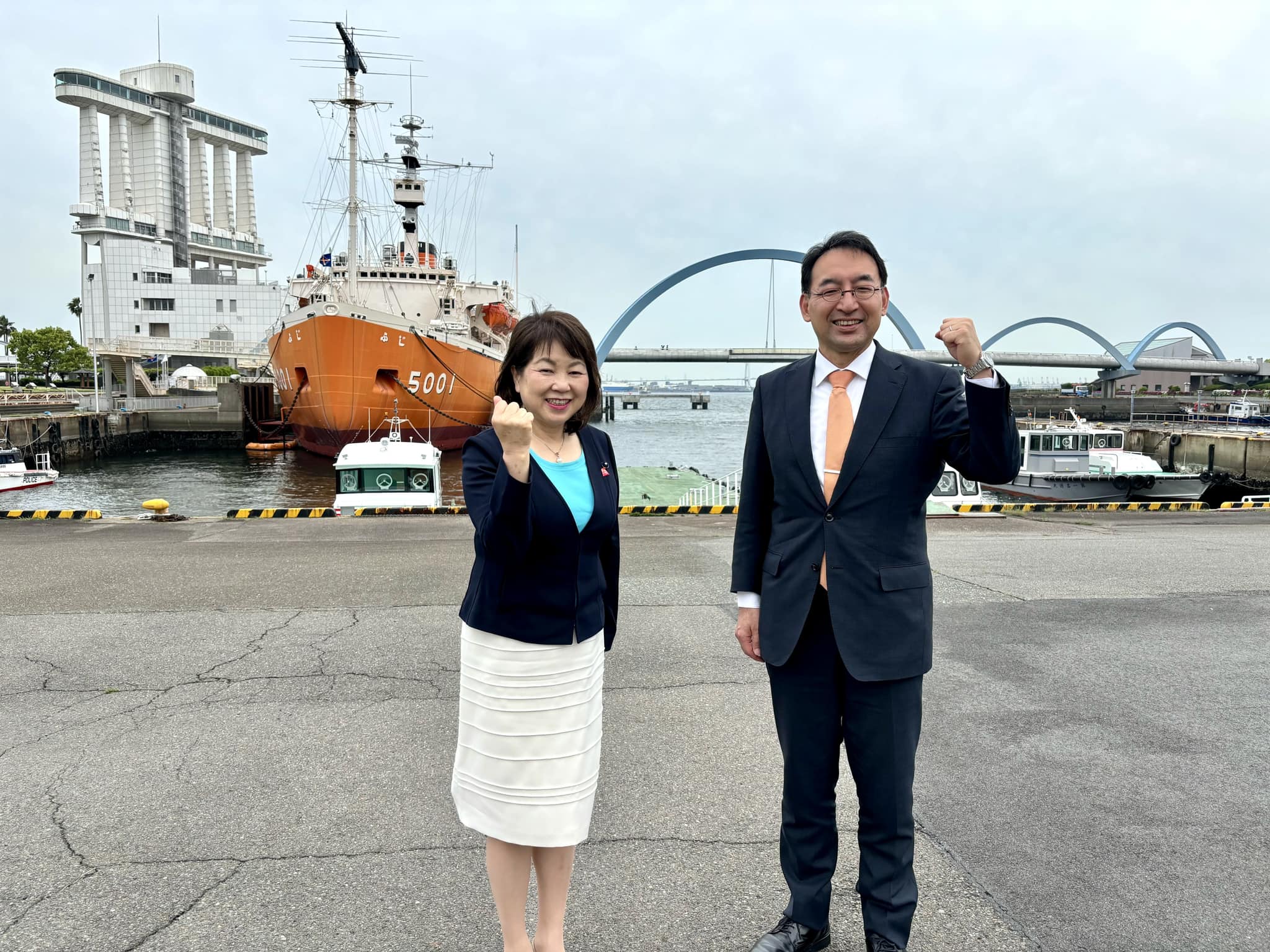 早川育子 県議と一緒に名古屋の港湾関係企業を回りました