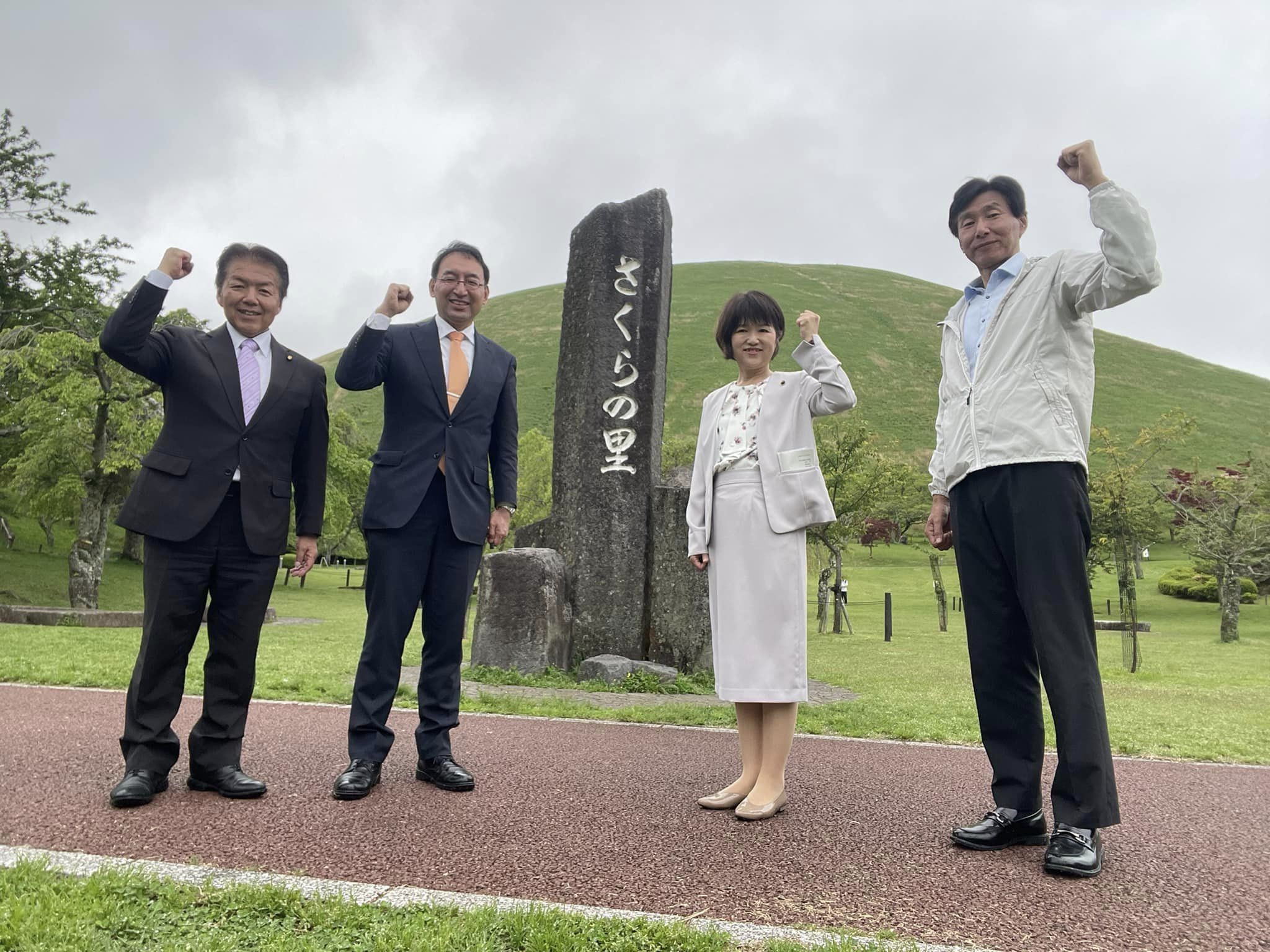 長沢正 市議、篠原峰子 市議、竹本力哉 市議と一緒に伊東市内6ヶ所で街頭演説