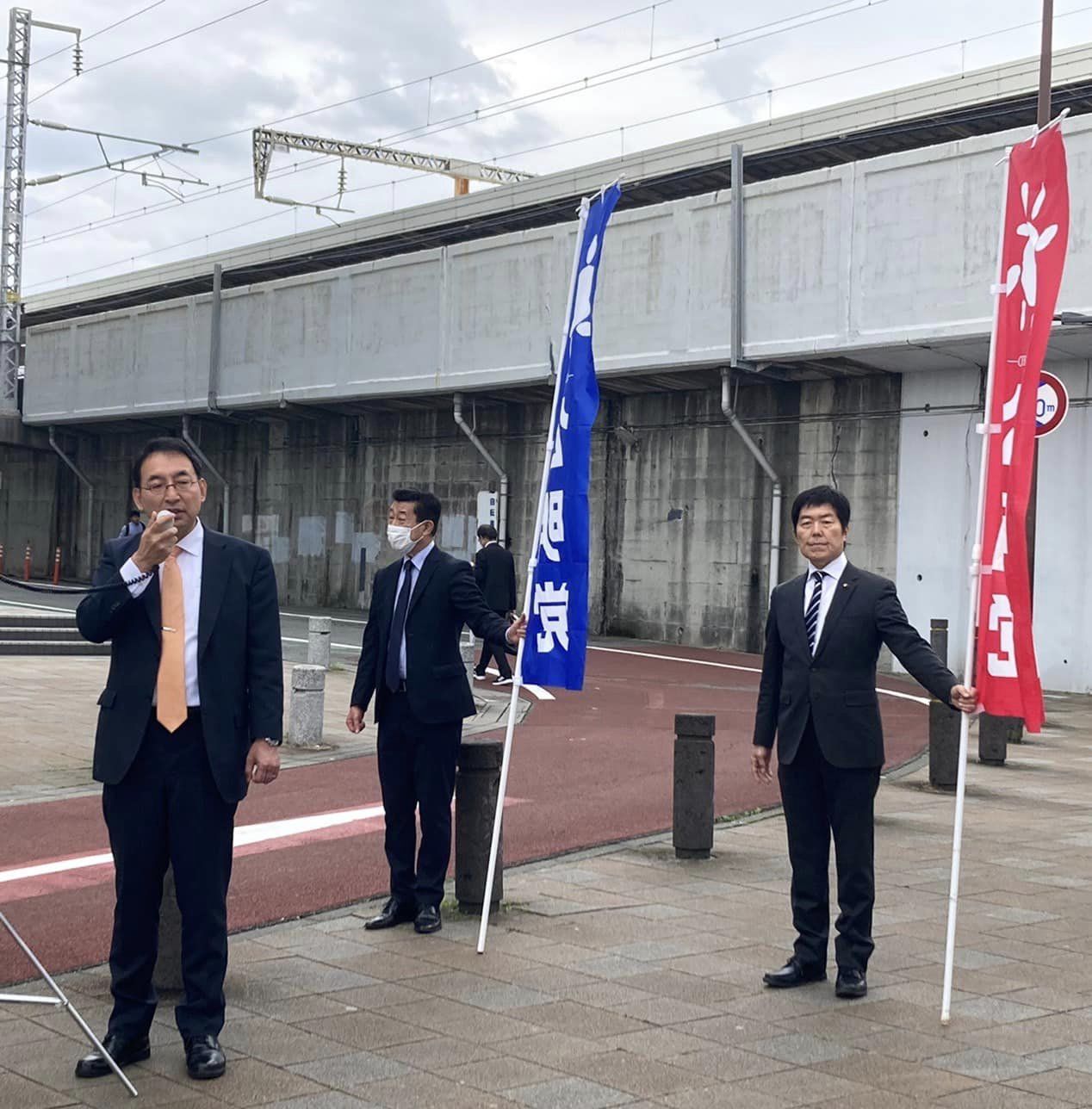 鈴木文子 市議、堀江和雄 市議、村田耕一 市議と一緒に三島市内３ヶ所で街頭演説