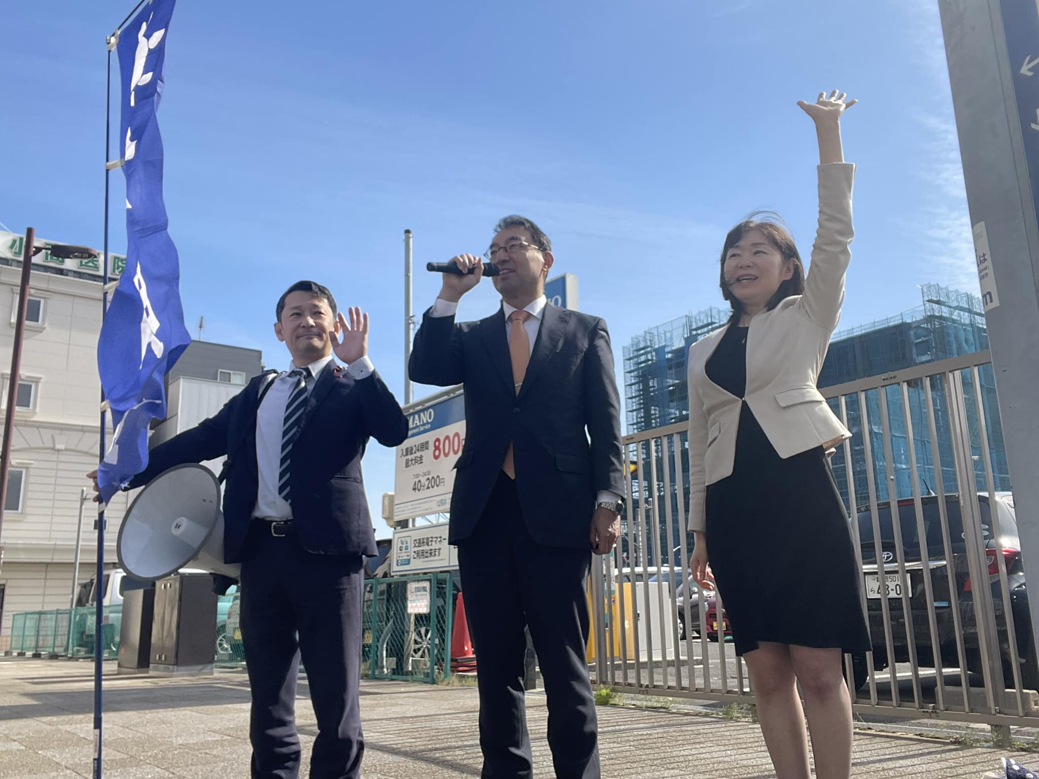 盛月寿美 県議、山梨渉 市議と一緒に、金曜日恒例の清水駅西口前での街頭演説