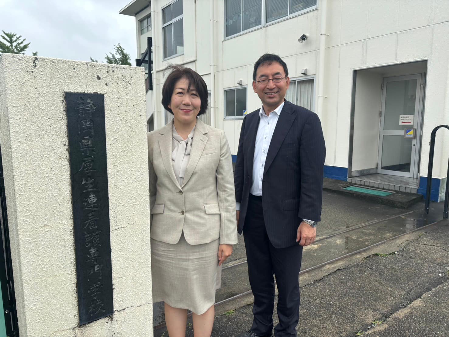 医師の沼崎満子さん（比例区南関東ブロック予定候補）と