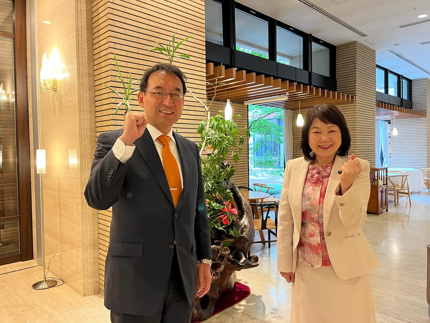 早川育子 県議と一緒に、トラック業界の皆様にご挨拶させて頂きました