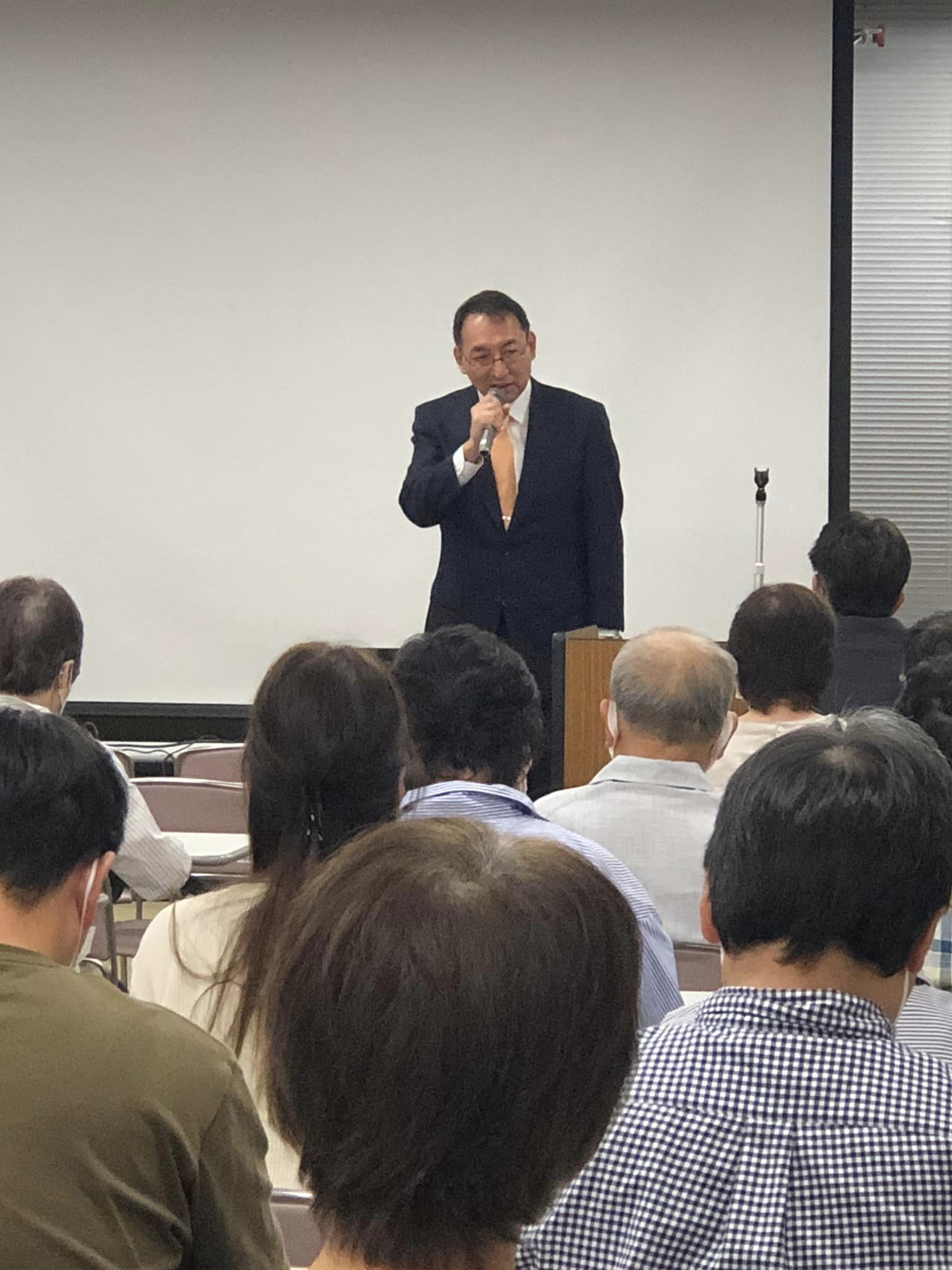 松下正行市議、幸田恵里子市議と一緒に、公明党浜松北支部の会合に参加し、挨拶