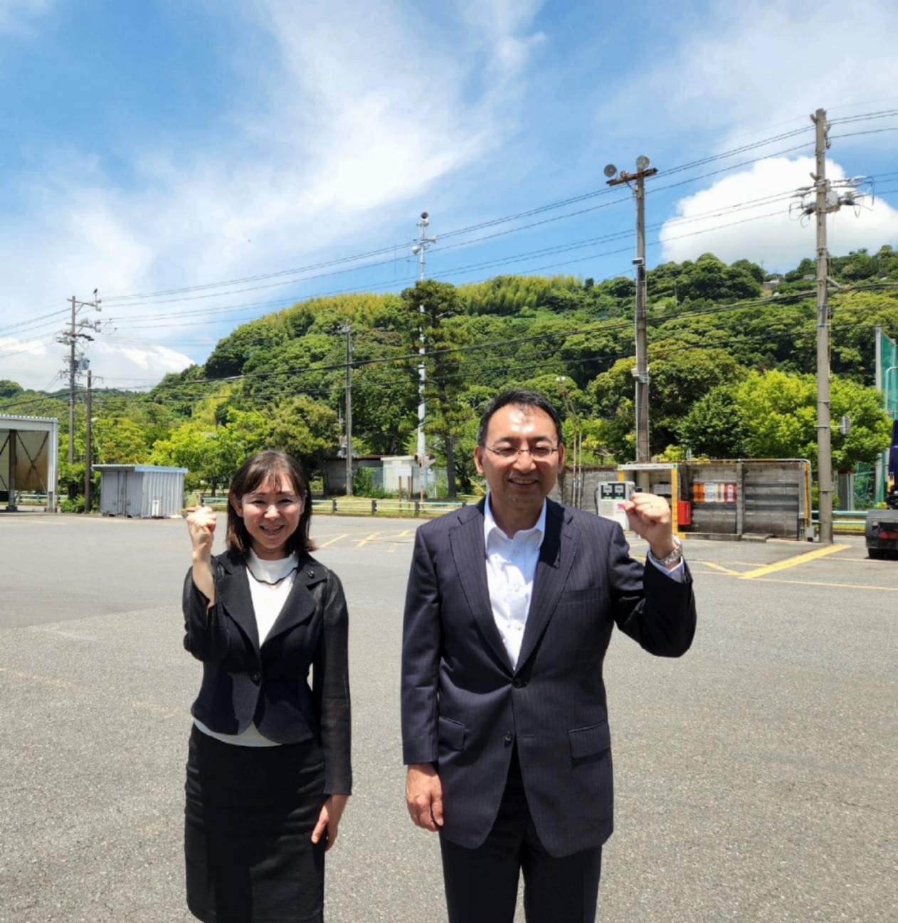 盛月寿美県議と一緒に、静岡市清水区の港湾関係企業の皆様にご挨拶