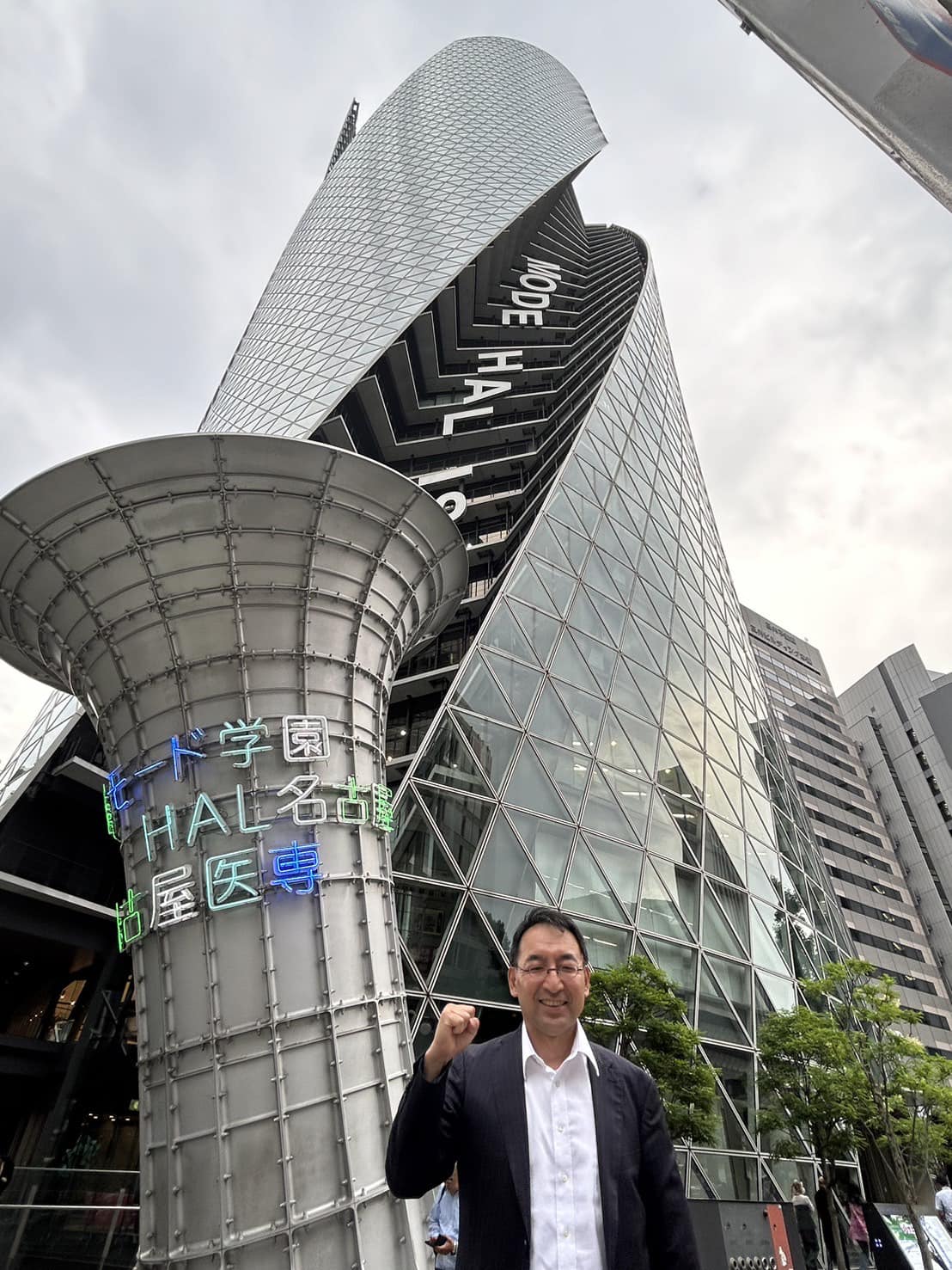 名古屋市内を回り、多くの方にご挨拶