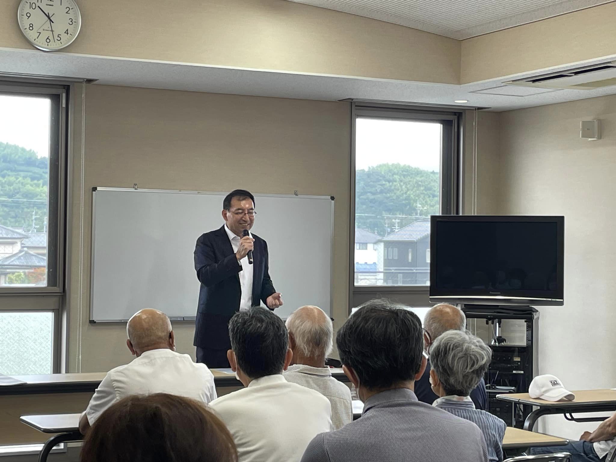 大関衣世市議と一緒に、島田市の公明党支部会でご挨拶