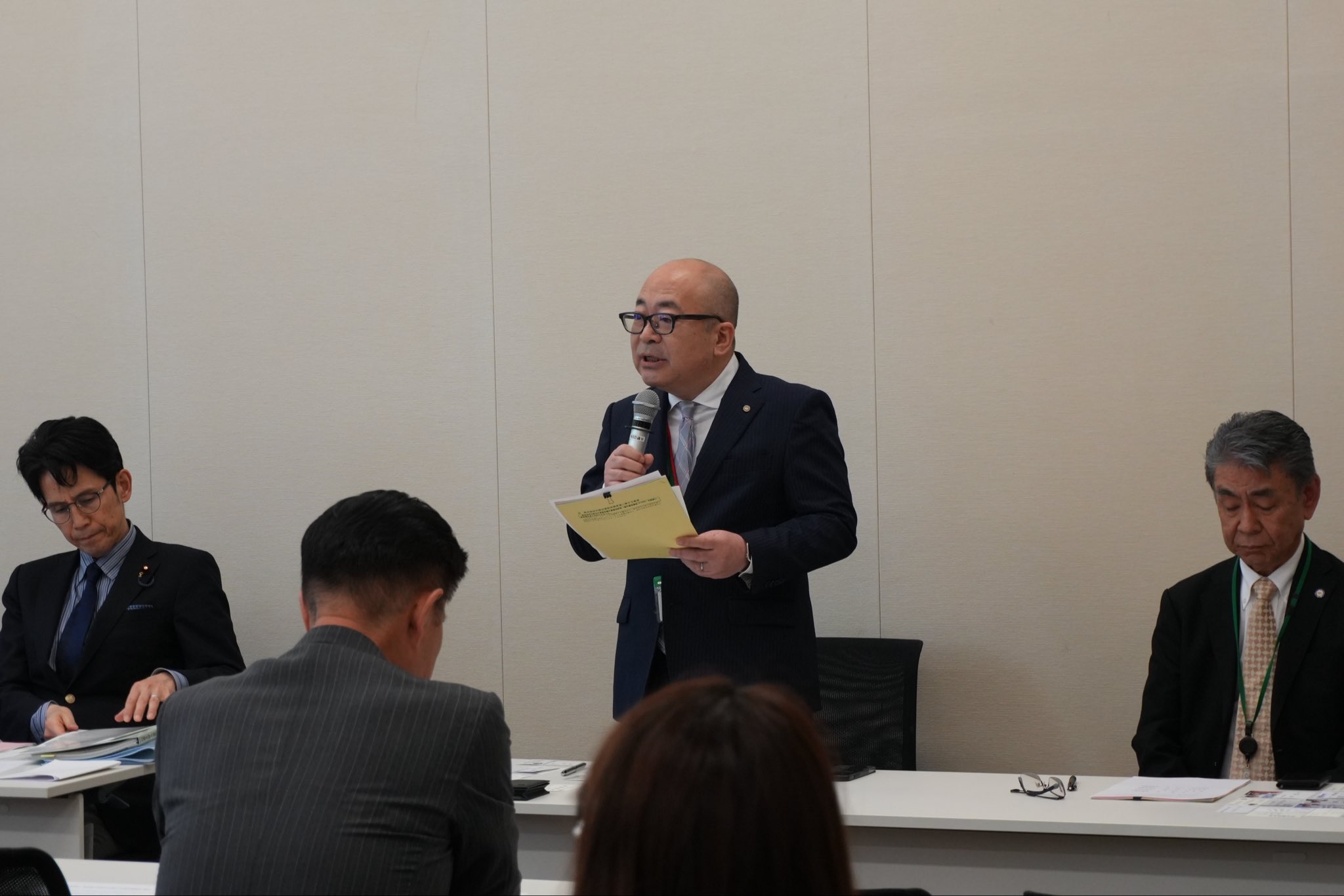 日本司法書士会連合会および日本司法書士政治連盟の皆様から、令和８年度の司法書士法改正に関する特別要望を頂戴しました。