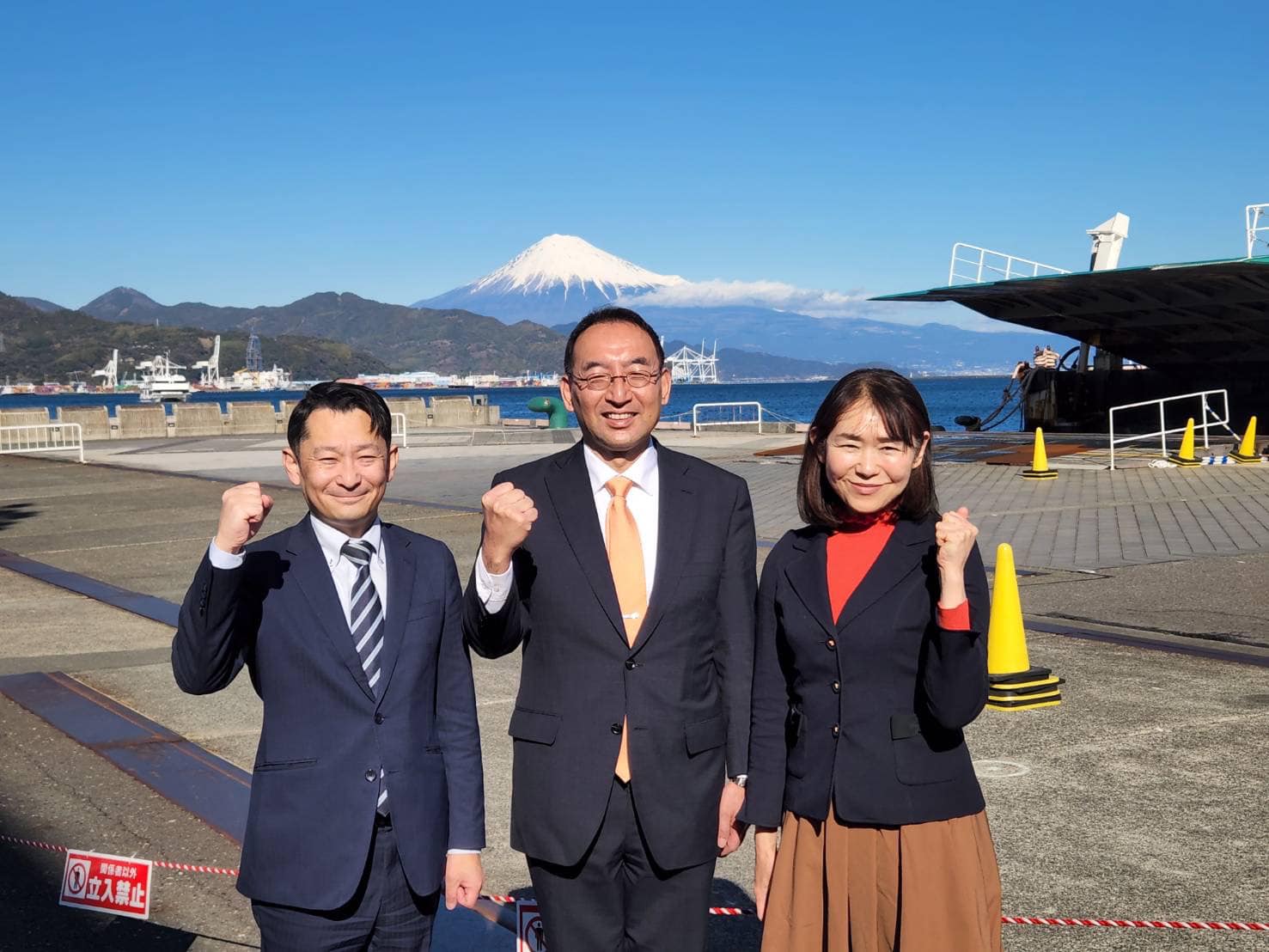 盛月寿美 県議、山梨渉 市議と一緒に、静岡市清水区内の企業にご挨拶