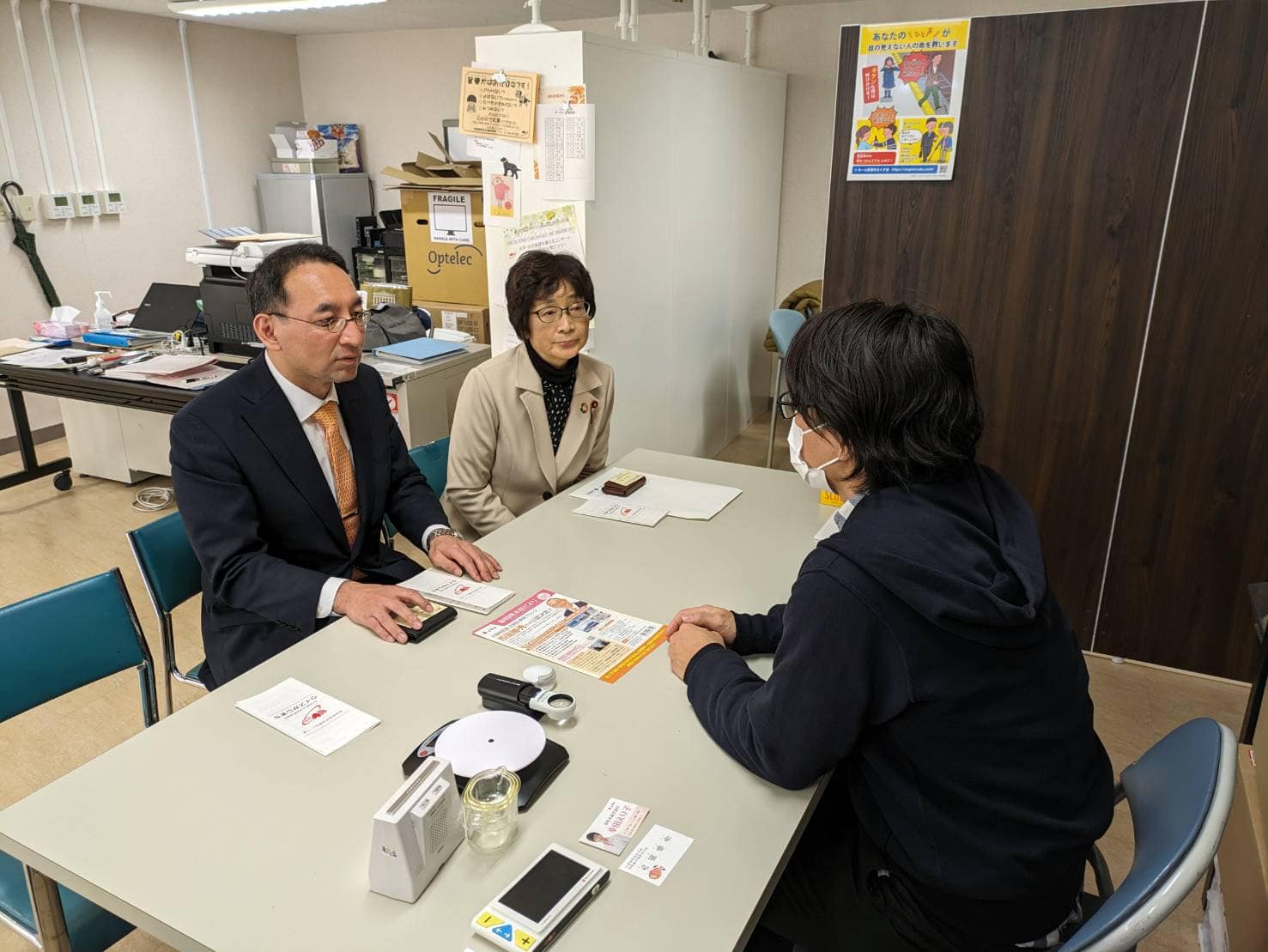 黒田豊 市議、幸田恵里子 市議、丸英之 市議、山崎とし子 市議と一緒に、浜松市を回りました