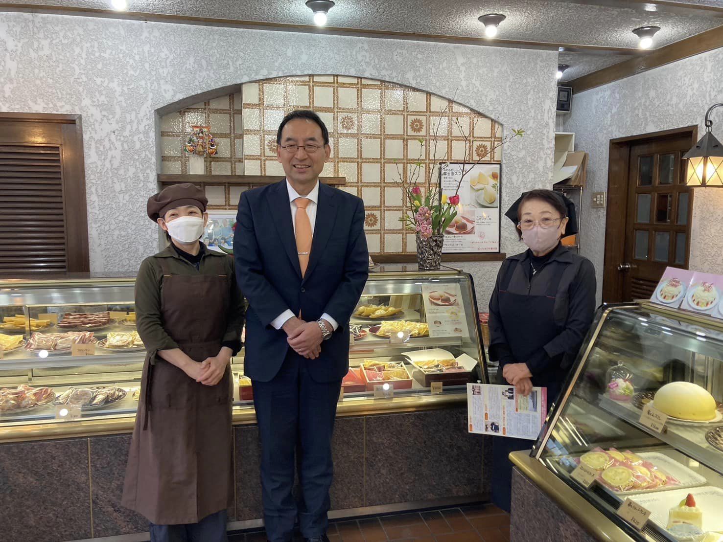 早川育子 県議、井出晴美 市議、萩野基行 市議と一緒に富士市を回りました