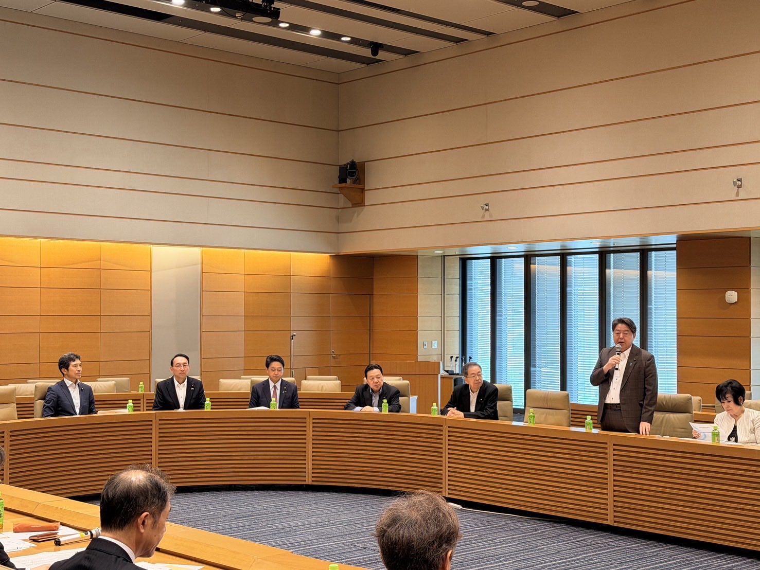 長年にわたり事務局長として技術士議員連盟を支えてこられた 新妻ひでき 前参議院議員の後を受け、事務局長の重責を担うこととなりました
