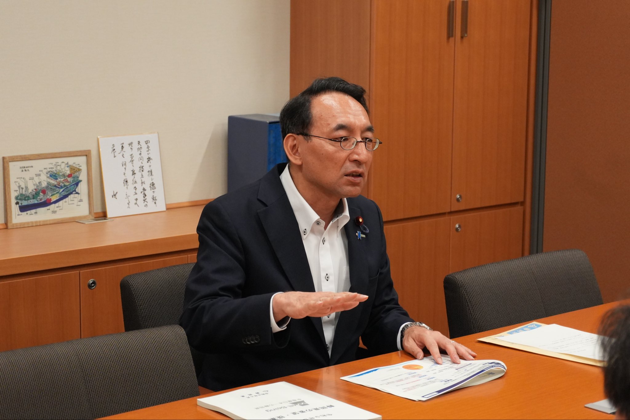 静岡県の鈴木康友知事より、「令和9年度 静岡県の要望・提案」を承りました