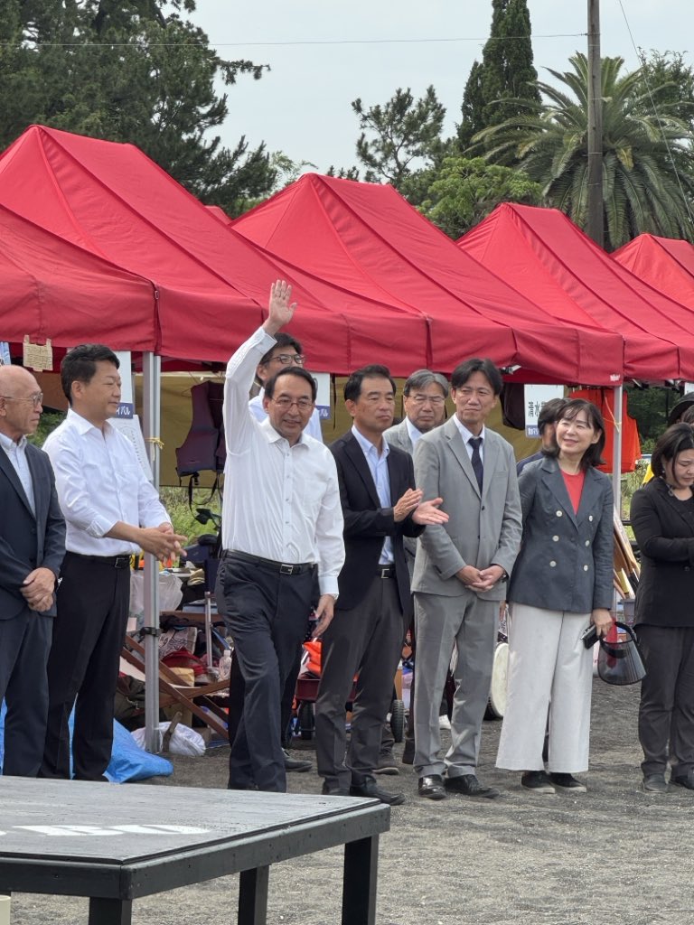 毎年恒例の「清水マリーンフェスティバル」が開催され、盛月ひろみ県議とともに来賓としてお招きいただきました