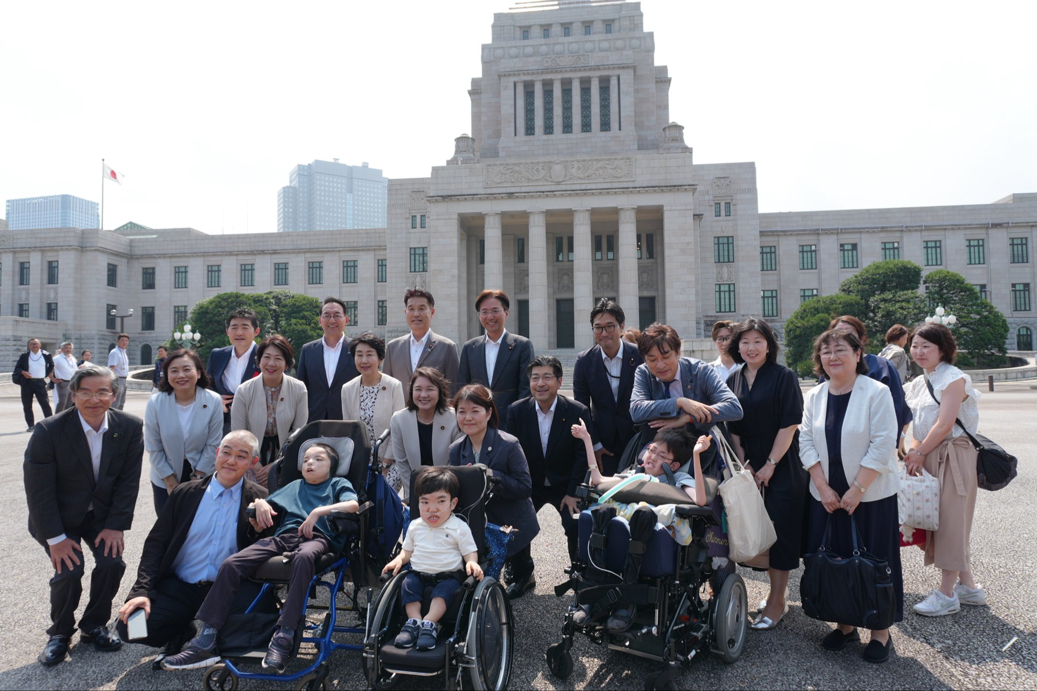 医療的ケア児支援法改正案 成立