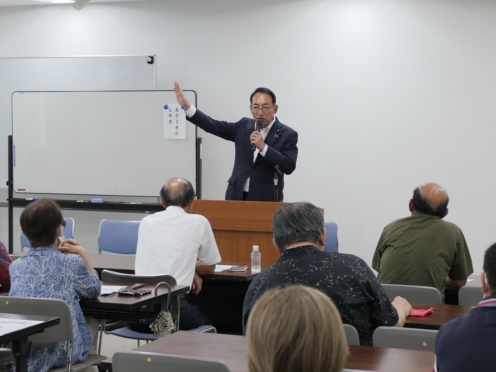 公明党島田支部会にお招きいただき、島田市の大関きぬよ市議、川合としや市議とともにご挨拶