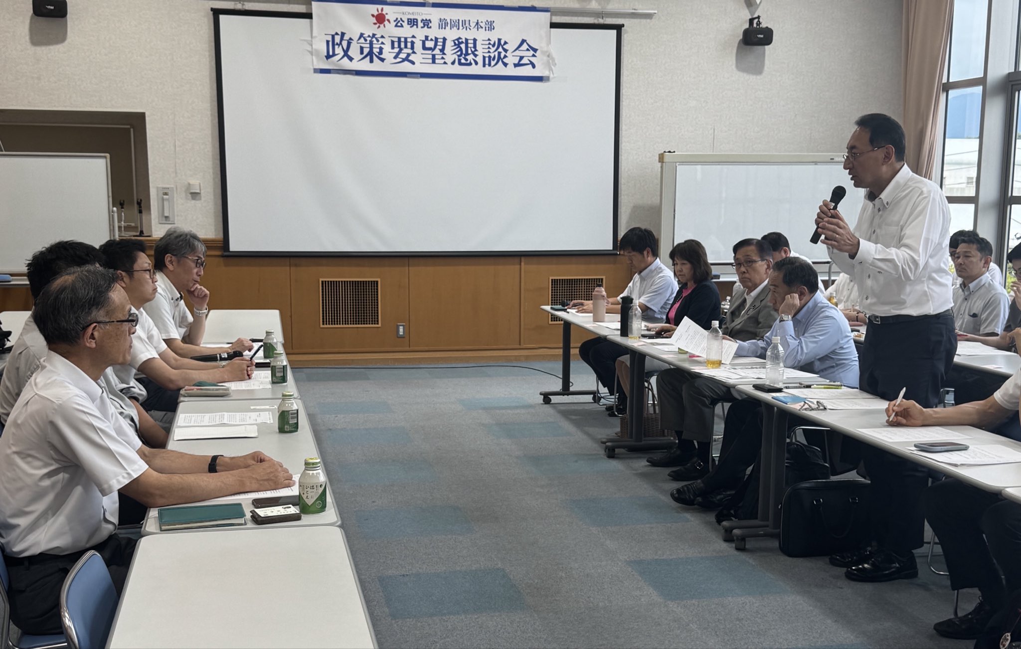 静岡県浄化槽協会、静岡県タクシー協会、静岡県司法書士政治連盟、全日本不動産政治連盟、介護支援専門員連盟の皆様と、現場の課題や今後の施策について幅広く意見交換