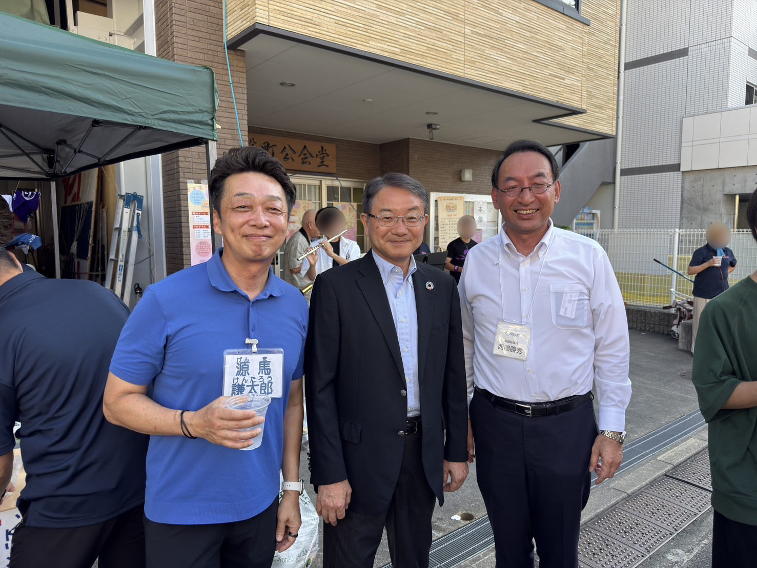 中道改革連合の源馬謙太郎さん、浜松市の中野祐介市長と