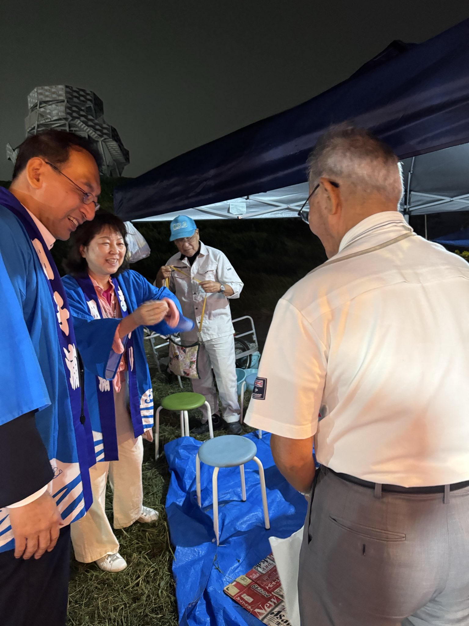 毎年恒例の「田子浦みなと祭り」が盛大に開催され、早川育子県議、萩野基行富士市議とともに参加