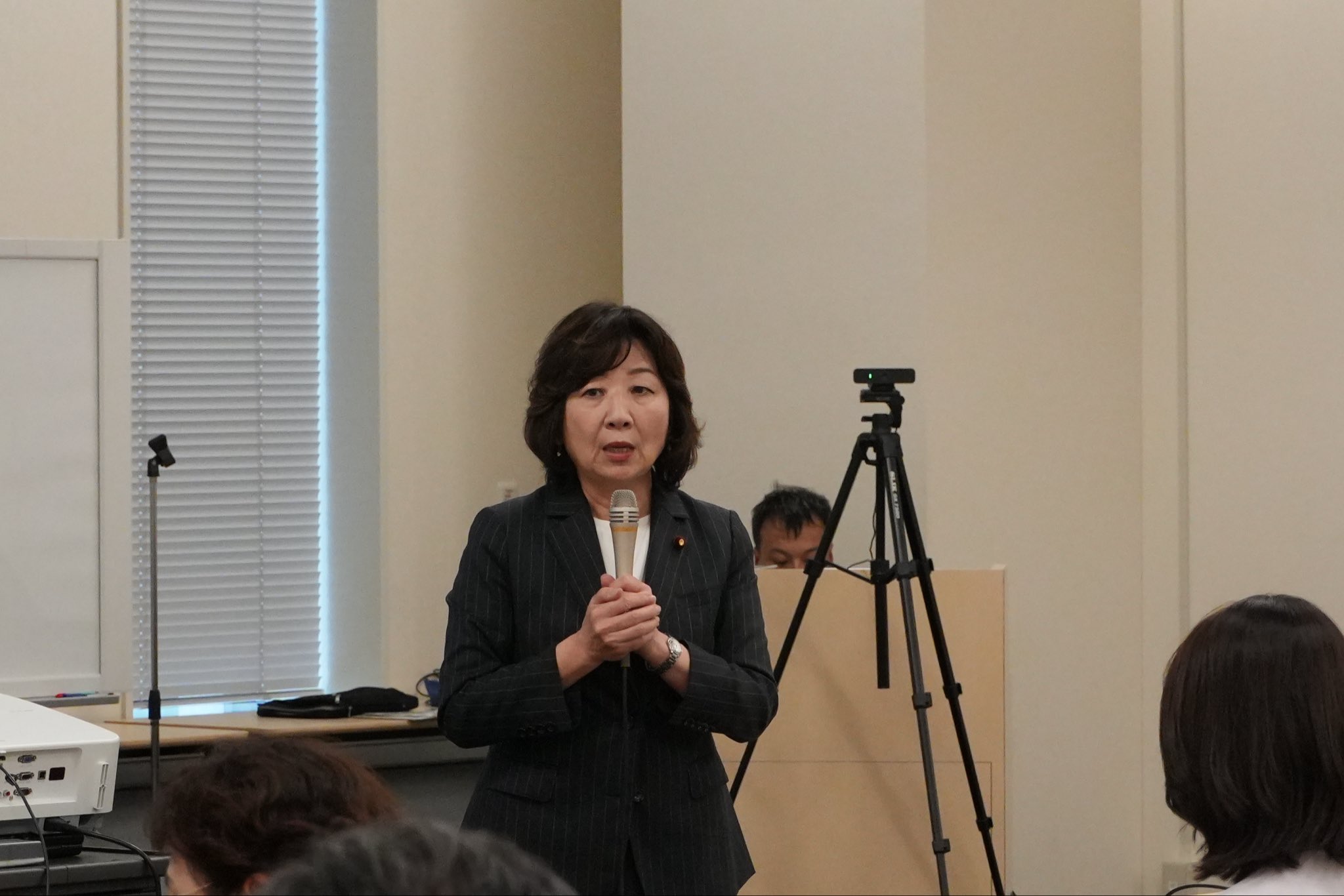 「発達障害の支援を考える議員連盟」の総会に出席